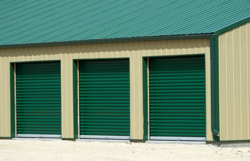 What A Garage Service Contractor In Omaha, NE Will Know About Garages And Garage Repair