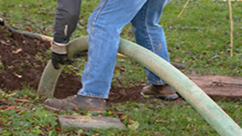 How to Hire the Right Company for Septic Tank Cleaning in Cedar Rapids, IA