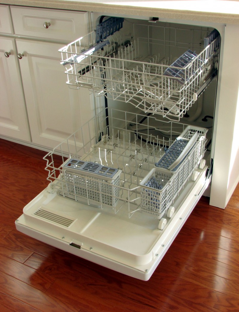 Counter Covered With Dishes? Call Dishwasher Repair in Brookline MA