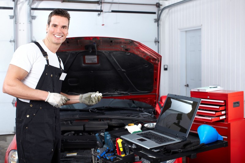 4 Ways to Reduce the Need for Automatic Transmission Repair in Jenison, MI