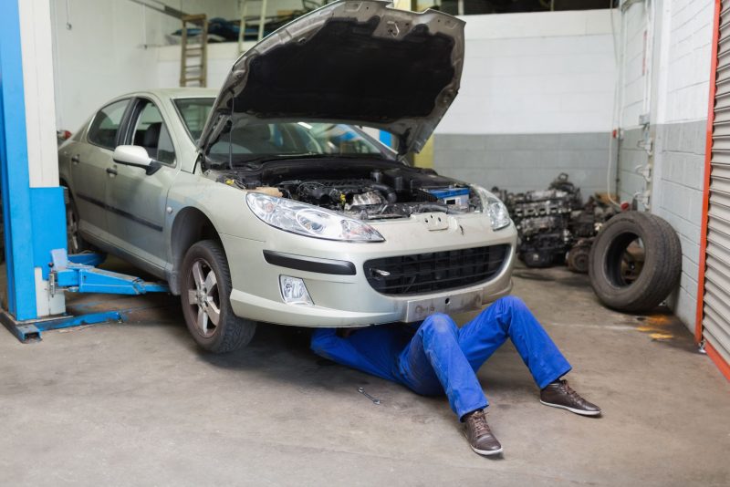 6 Signs That A Driver Should Take Their Vehicle For Car Brake Maintenance In Wamego KS