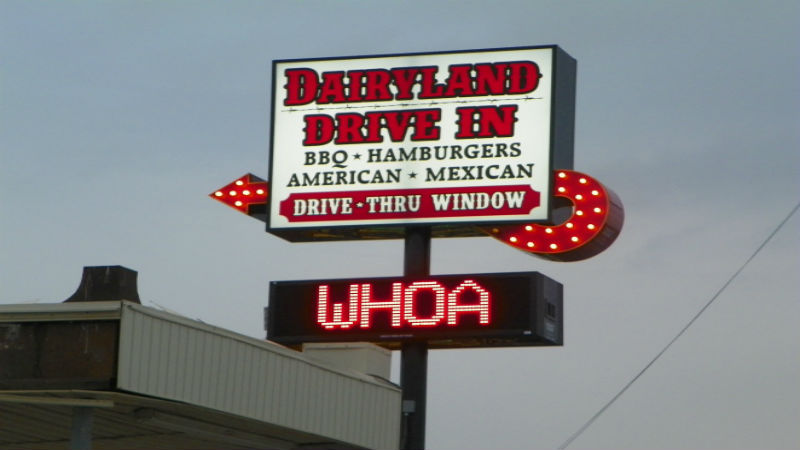 Good Sign Design in Arlington, TX Means Finding the Right Sign Store