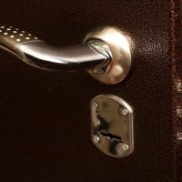 Contact a Safe Locksmith for Help