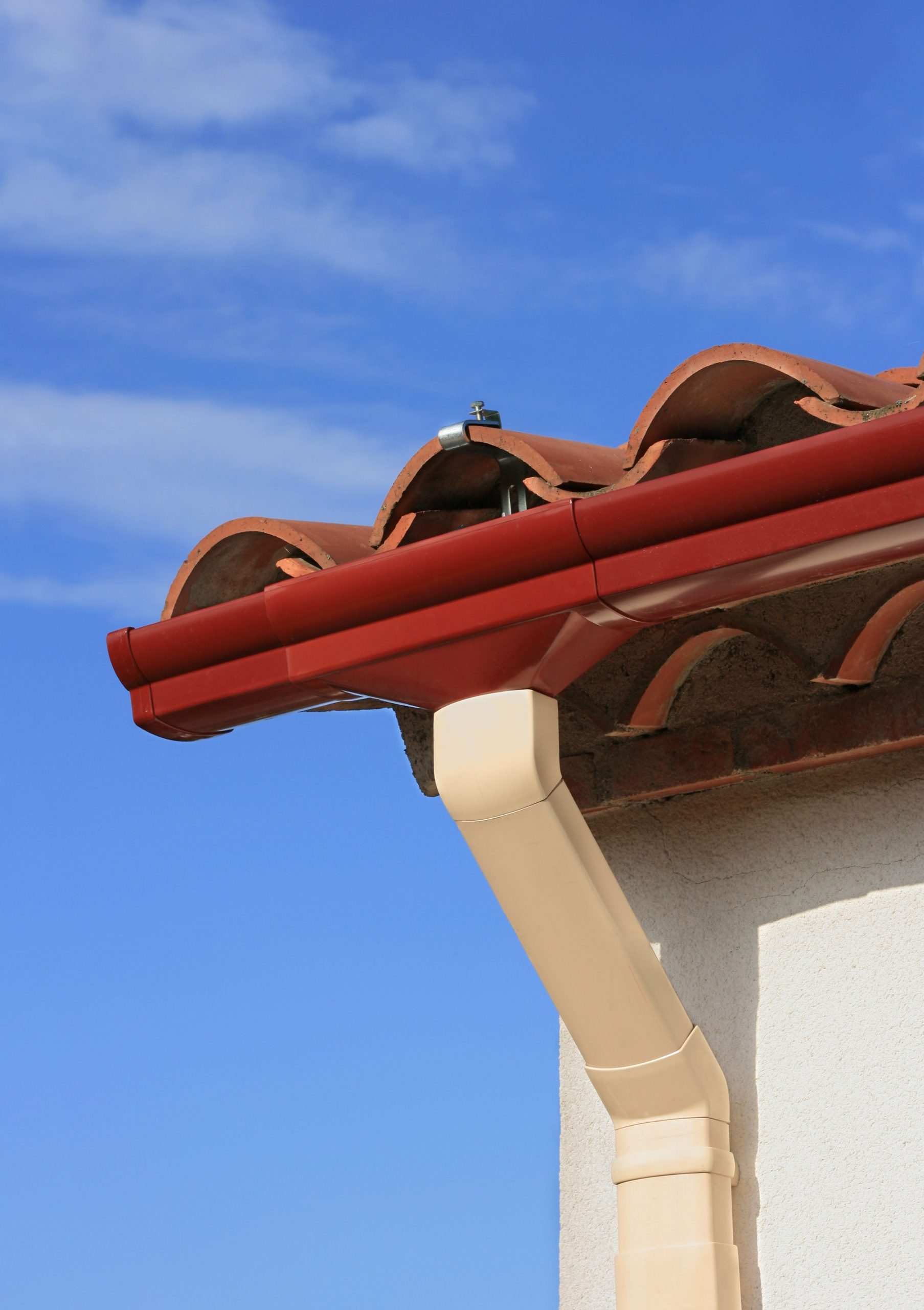 Benefits of Installing the Best Gutter Guards in Connecticut